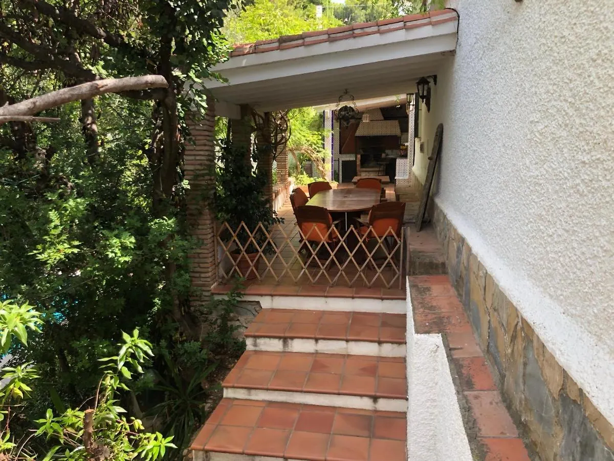 Rentcostadelsol Villa Pinares-马拉加