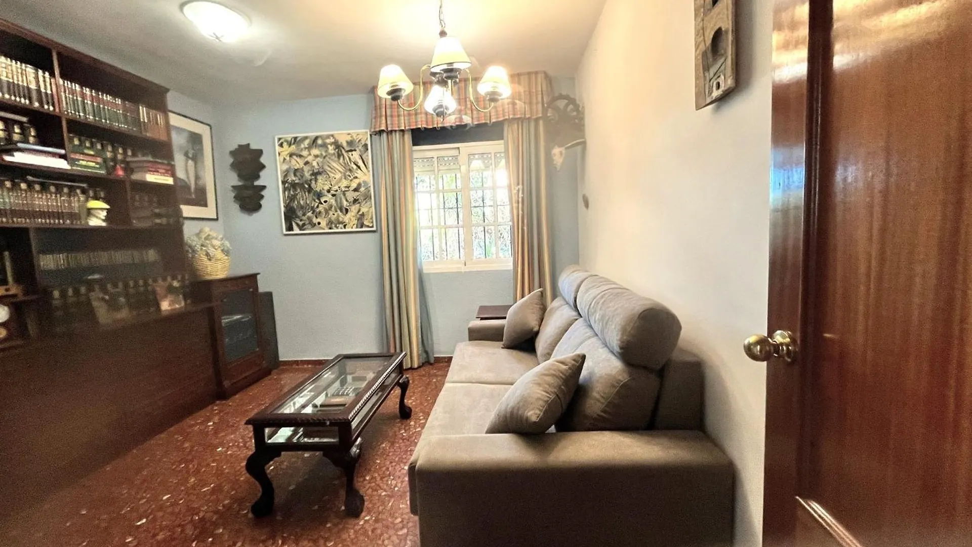 Rentcostadelsol Villa Pinares-말라가